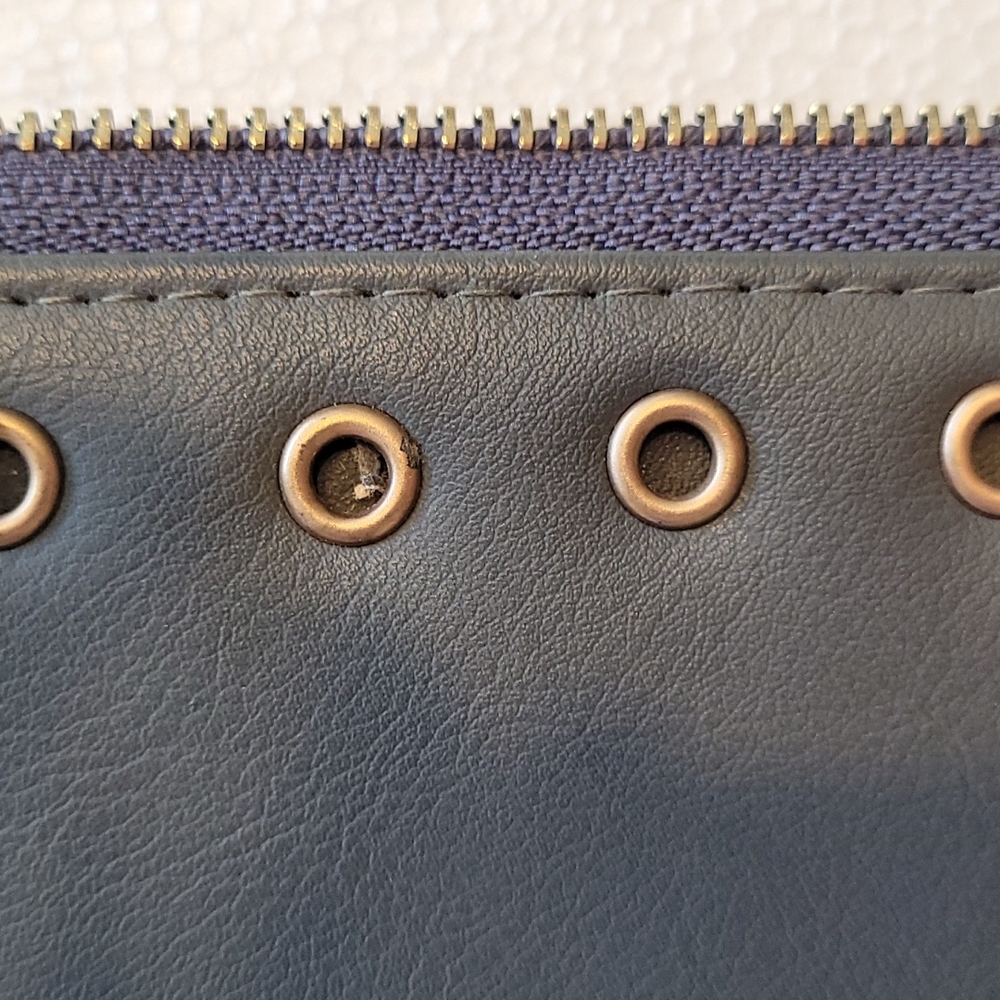 Wallet - Picture 2 of 7